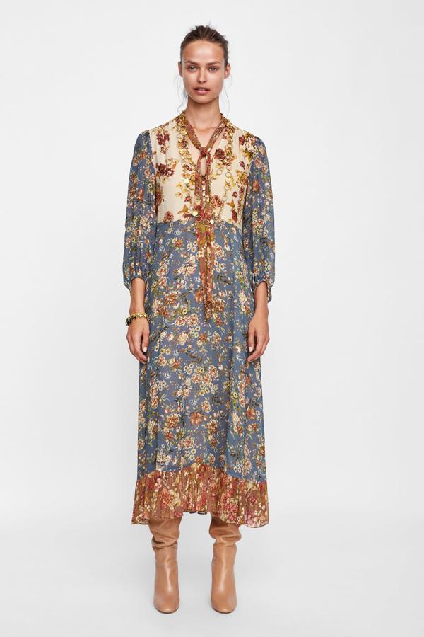 De gasa, inspiración folk, 49,95 euros.