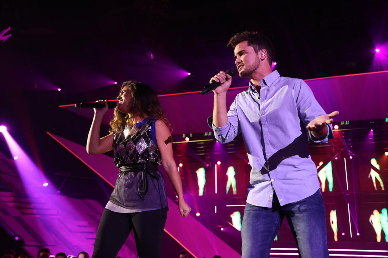 En la gala 1, Julia y Juan cantaron la canción de Malú con Pablo Alborán 'Vuelvo a verte'.