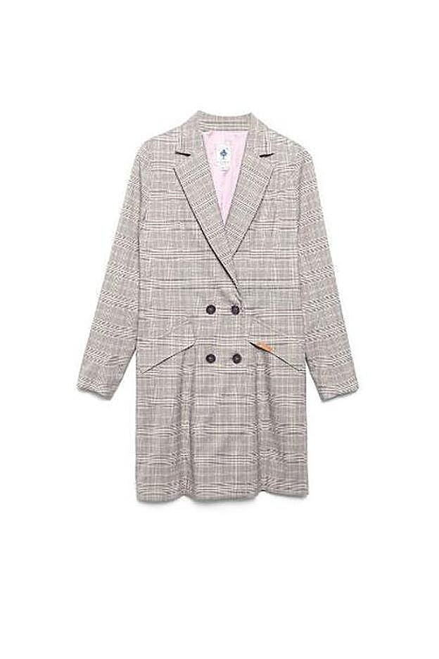 El vestido cuesta 120 euros en la web de Blue Palm.