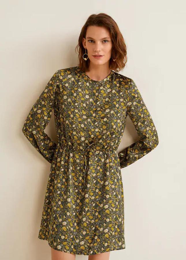 Vestido con estampado floral, 39,99 euros.