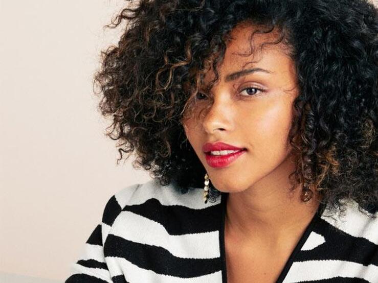 Fotos: 10 jerseys para chicas 'curvies' que vas a querer que te abriguen este otoño