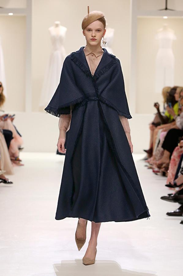 Este vestido 'new look' de inspiración retro de Dior sería una apuesta segura para Meghan MArkle en la boda de Eugenia de York.