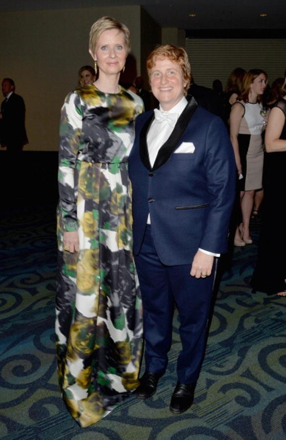 En su nuevan faceta en el mundo de la política, Cynthia Nixon siempre cuenta con el apoyo de su mujer, Christine Marinoni.