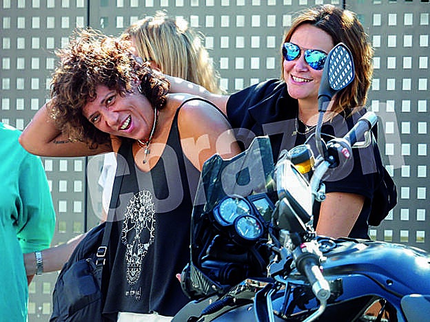 Toñi Moreno y Rosana tiene un negocio musical entre manos.