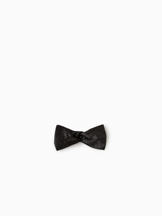 Turbante en color negro con brillos para cabeza: 5,95€ en Zara Kids