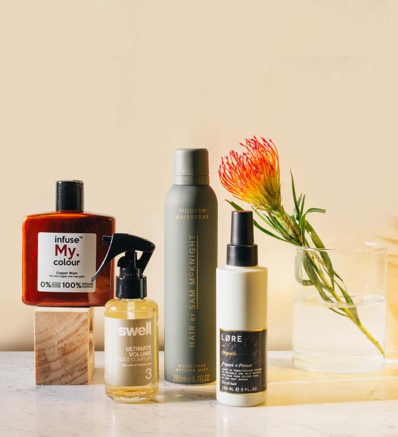 La tienda online de cosmética Laconicum.com celebra, por primera vez, el Black Friday con descuentos de hasta el 35%. A partir del día 22 de noviembre, a las 22.00h y durante todo el 23 ofrecerá descuentos en todos sus productos y marcas, que son los siguientes: Swell (20%), Alex Carro (35%), Pai (25%), Mabel+Meg (25%), Modesta Cassinello (20% en packs champú+acondicionador) y el resto de la web tendrá un descuento del 10%.