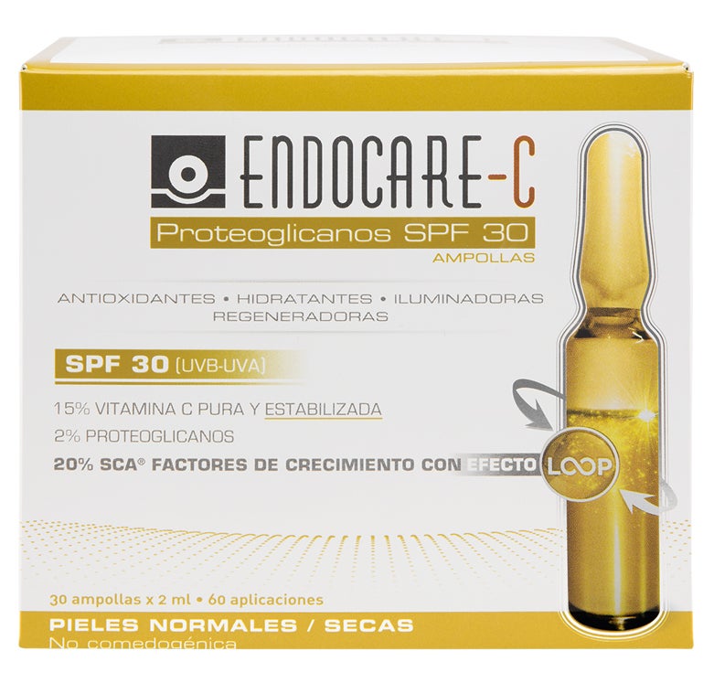 Lo logra con la suma de vitamina C pura y estabilizada de sus nuevas ampollas Endocare C SPF30 de Cantabria Labs (49,90 €).