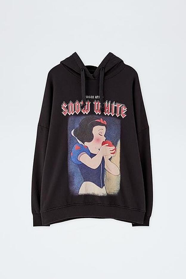 la sudadera cuesta 25,99 euros.
