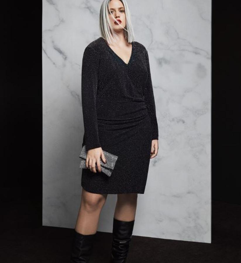 Vestido drapeado glitter (59,99 euros).