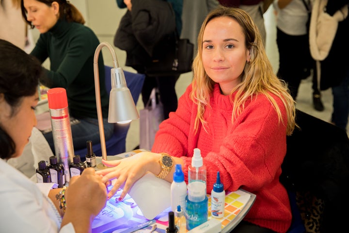 Nuestras lectoras pudieron disfrutar de una sesión de manicura gracias a los profesionales de Masglo.