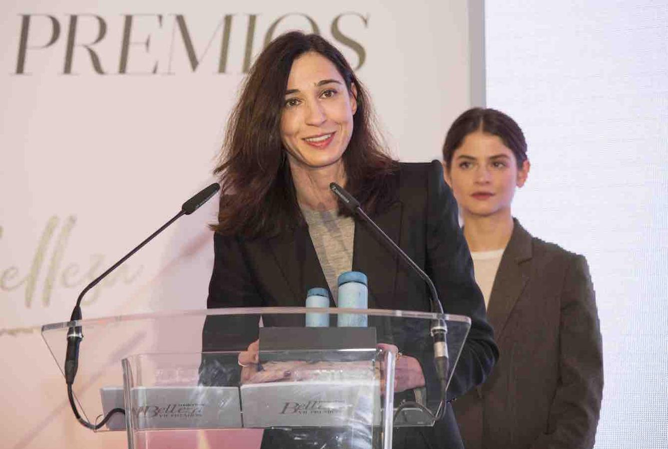 Ganador: Rouge G de Guerlain. Recogió el premio María Borrás, directora de Comunicación y Relaciones Públicas de Guerlain.