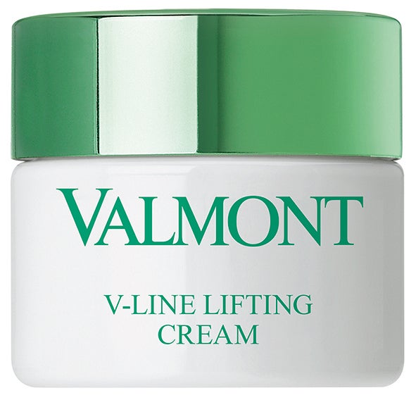 Su complejo AWF5 promete reforzar las estructuras cutáneas y densificar la matriz extracelular dérmica. V-LIne Lifting Cream de Valmont (225 euros).
