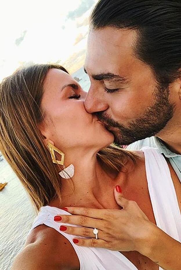 Lovely Pepa y Ghassan Fallaha han anunciado que se han comprometido. Pincha sobre al foto para ver las parejas de famosos que se han casado este 2018.