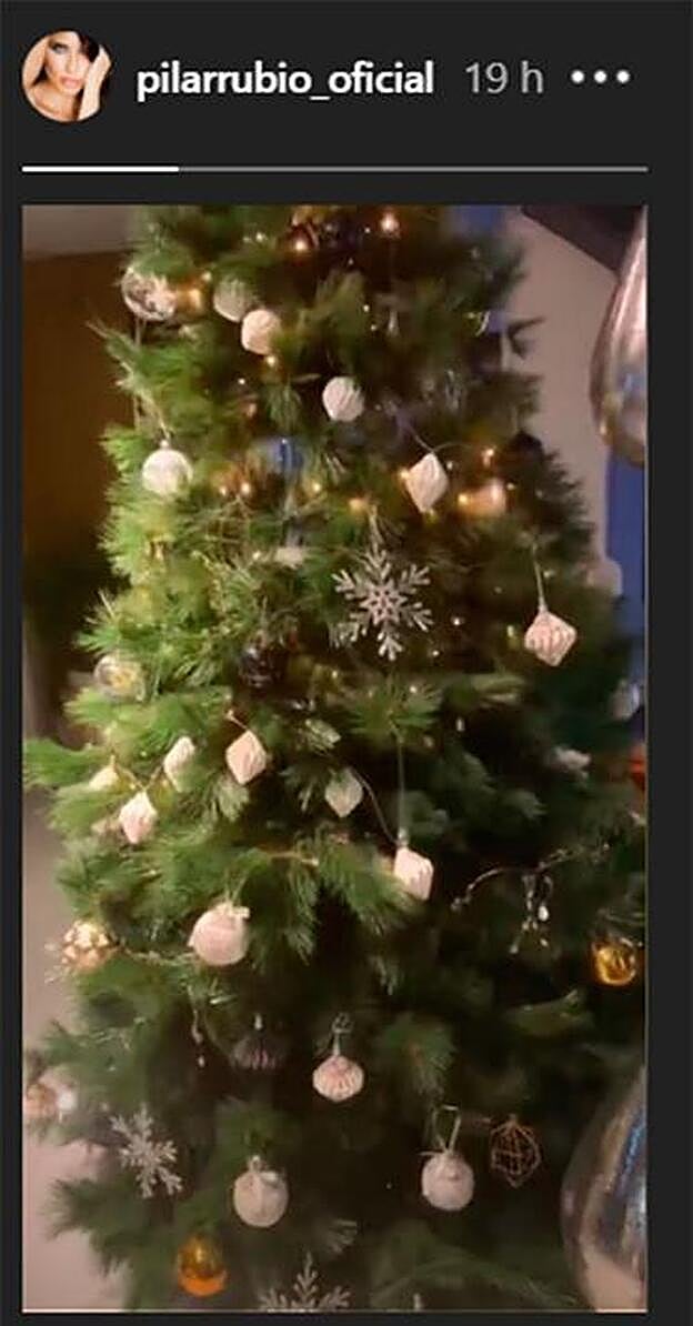 Este es el árbol de Navidad que decora la casa de Pilar Rubio y Sergio Ramos.