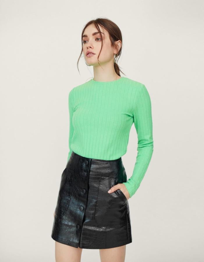 Jersey de punto fino y canalé, 12,99 euros.