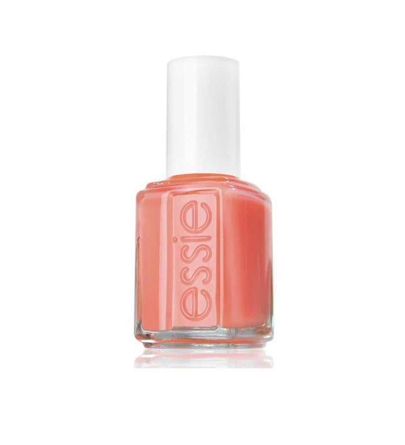 Esmalte en tono coral melocotón, una mezcla perfecta entre el rosa y el narajna, que aporta un brillo deslumbrante con efecto cálido y suave, que queda bien con cualquier tono de piel. (14,50 €).
