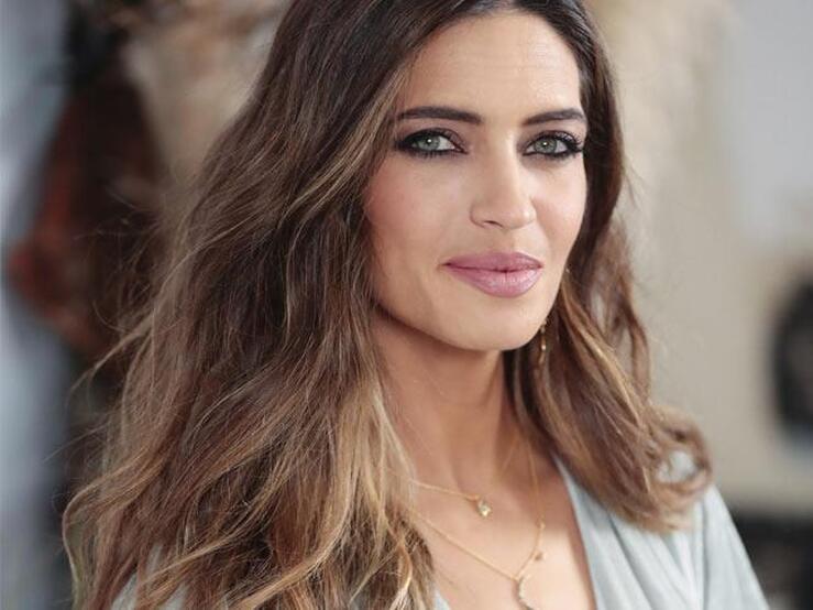 Fotos: Los cortes de pelo de las famosas que te harán volver a las capas