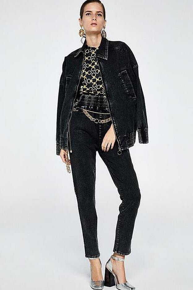 El conjunto vaquero de Sfera que parece del "streetwear" del lujo.