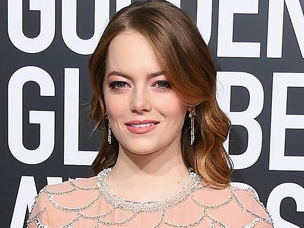 Una vez más Emma Stone lució un maquillaje impoluto ante las cámaras; esta vez en tonos rosas.