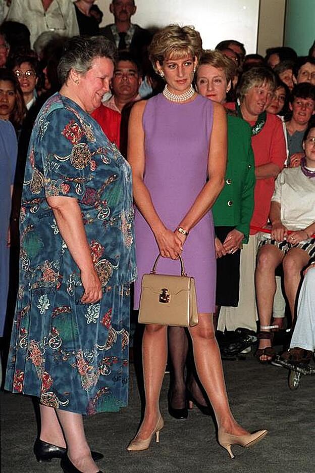 Lady Di durante su visita a Australia en 1996
