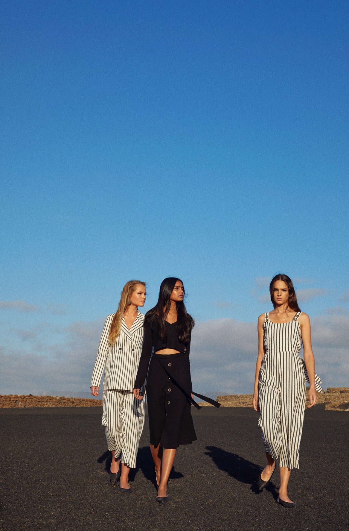 Mono de rayas: 22,99 euros en Lefties.