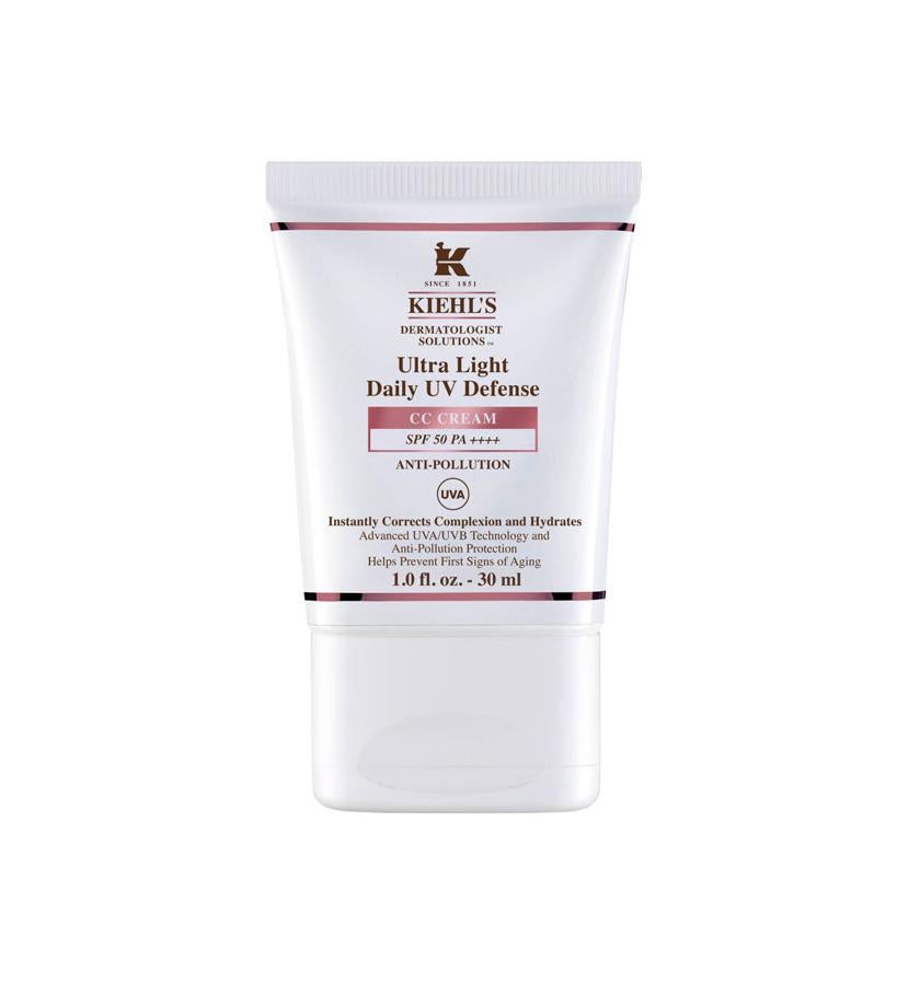 Se trata de una fórmula ultraligera que utiliza, además de una singular mezcla de filtros solares, una avanzada tecnología capaz de desviar la contaminación, lo que combinado hace que su protección vaya más allá de los rayos UVA y UBV. Su fórmula SPF 50 PA++++ proporciona a la piel una eficaz defensa ante los contaminantes medioambientales. Combinada con el poder antioxidante de la baicalina, esta suave fórmula sin parabenes ayuda a ralentizar la aparición de los signos de la edad prematuros. (35 €/ 30ml y 45 €/ 60ml).