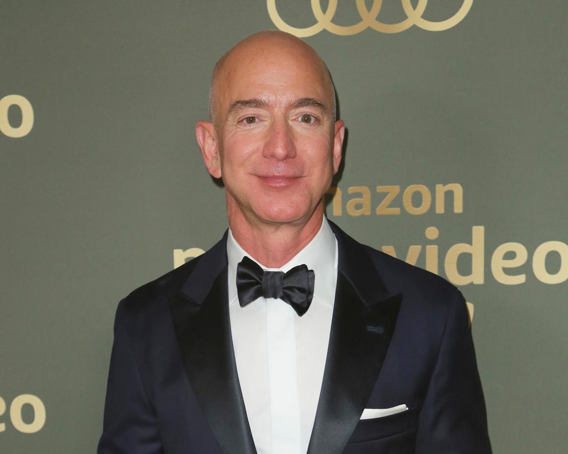 El dueño de Amazon, Jeff Bezos, anunció el fin de su matrimonio con MacEnzie pocos días después de comenzar el año 2019.