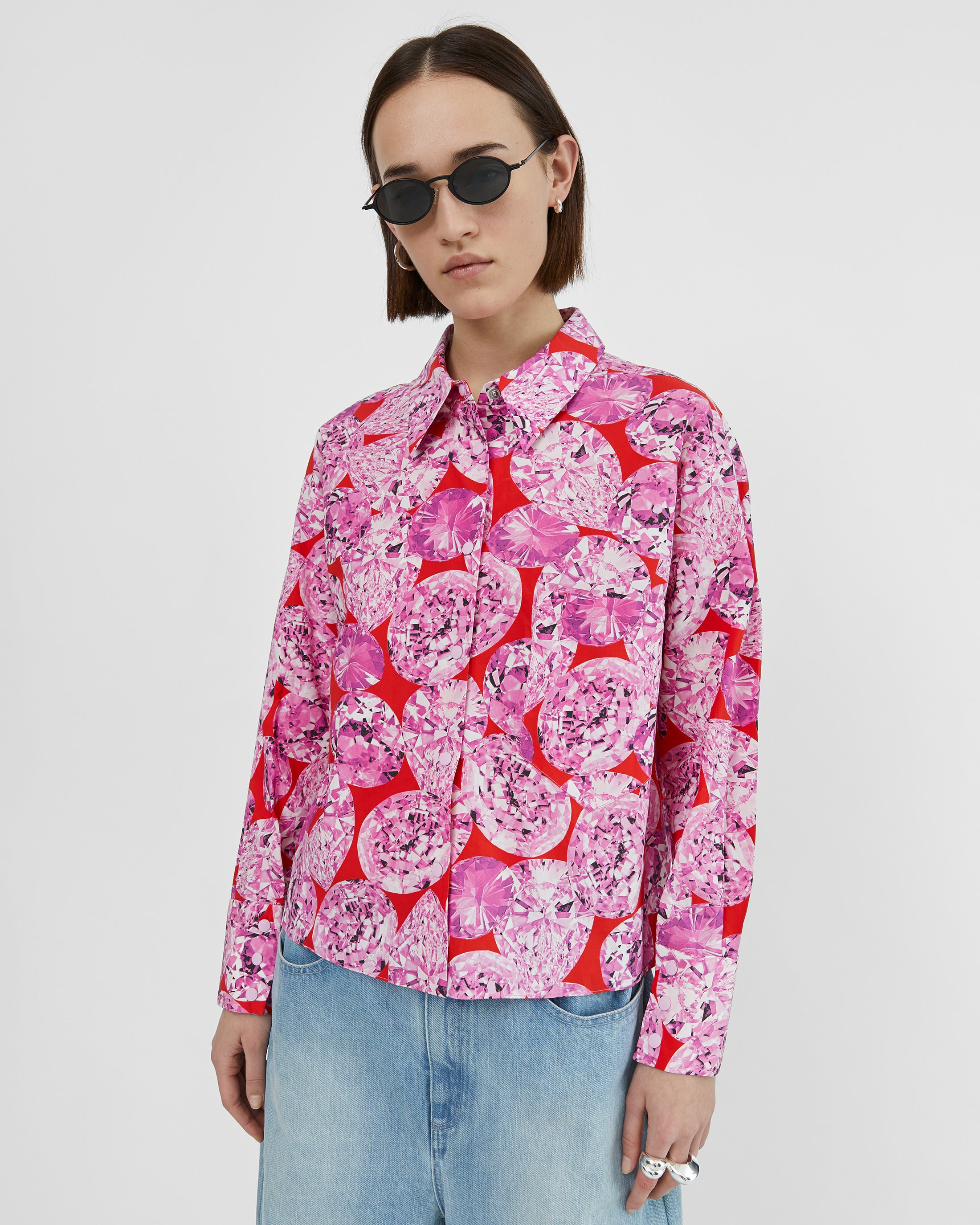 Camisa fluida con estampado de diamantes: 125 euros en Bimba y Lola.