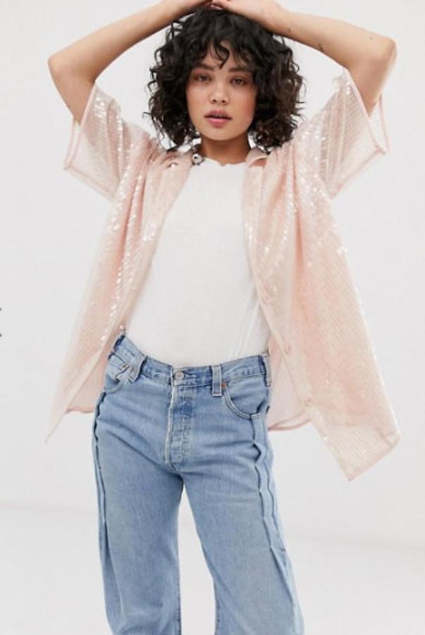 Camisa de manga corta con lentejuelas de Emory Park, 62,99 euros.