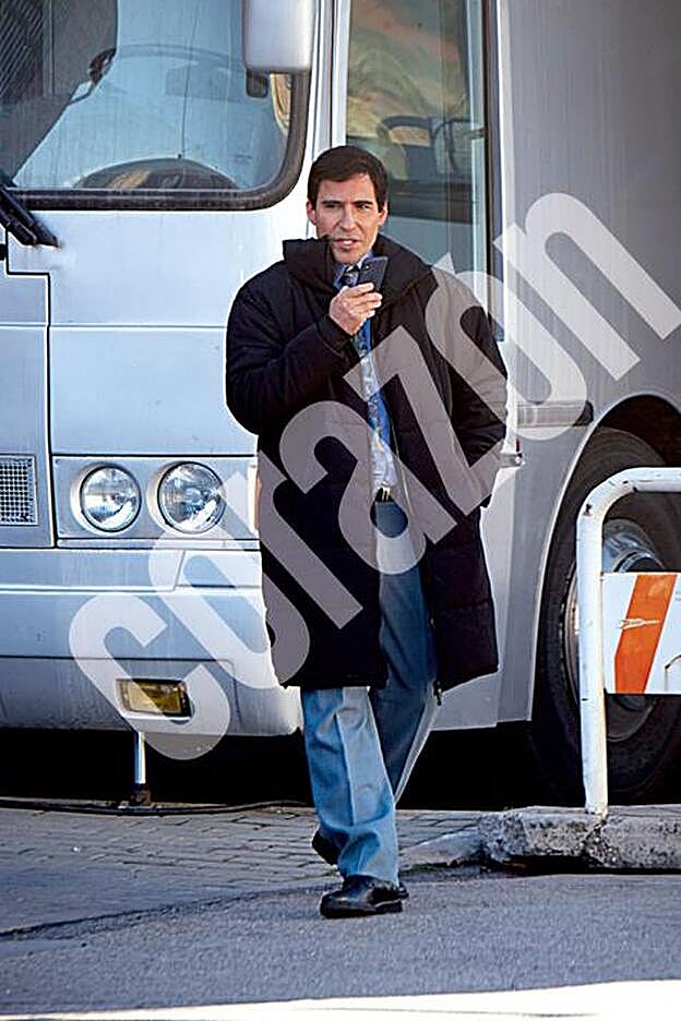 El actor Miguel Ángel Silvestre caracterizado durante el rodaje.