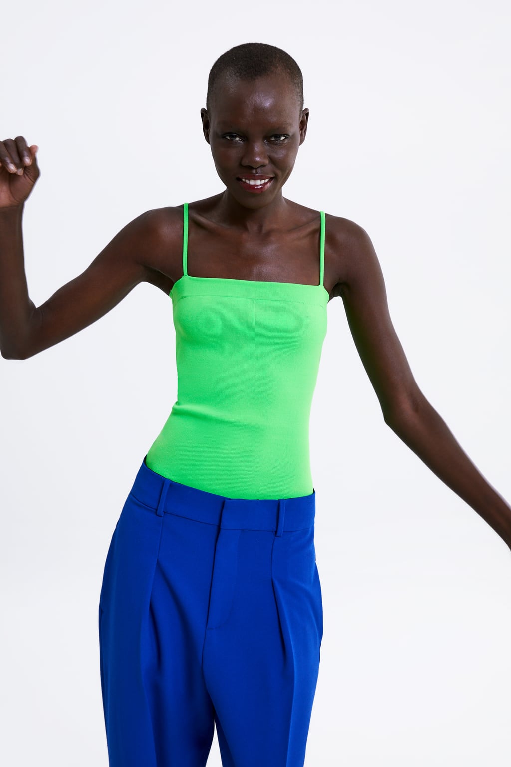 Body de tirantes en color verde flúor: 15,95 euros.