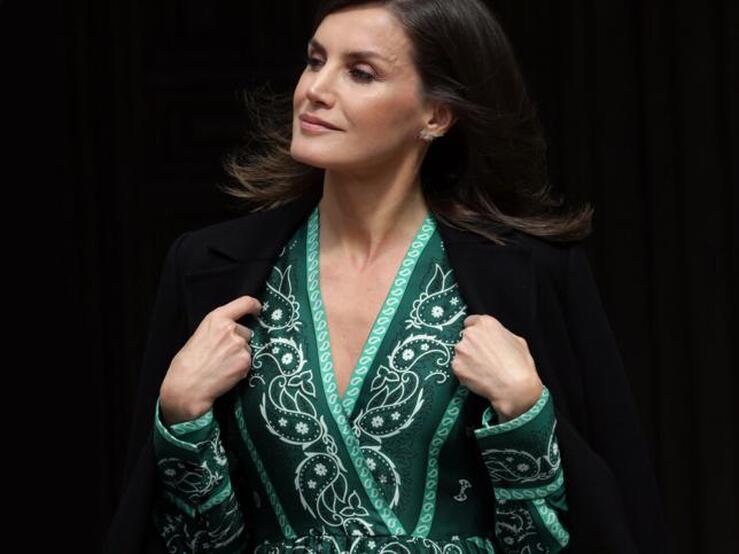 Fotos: Vestidos baratos para copiar el look agotado de la Reina Letizia