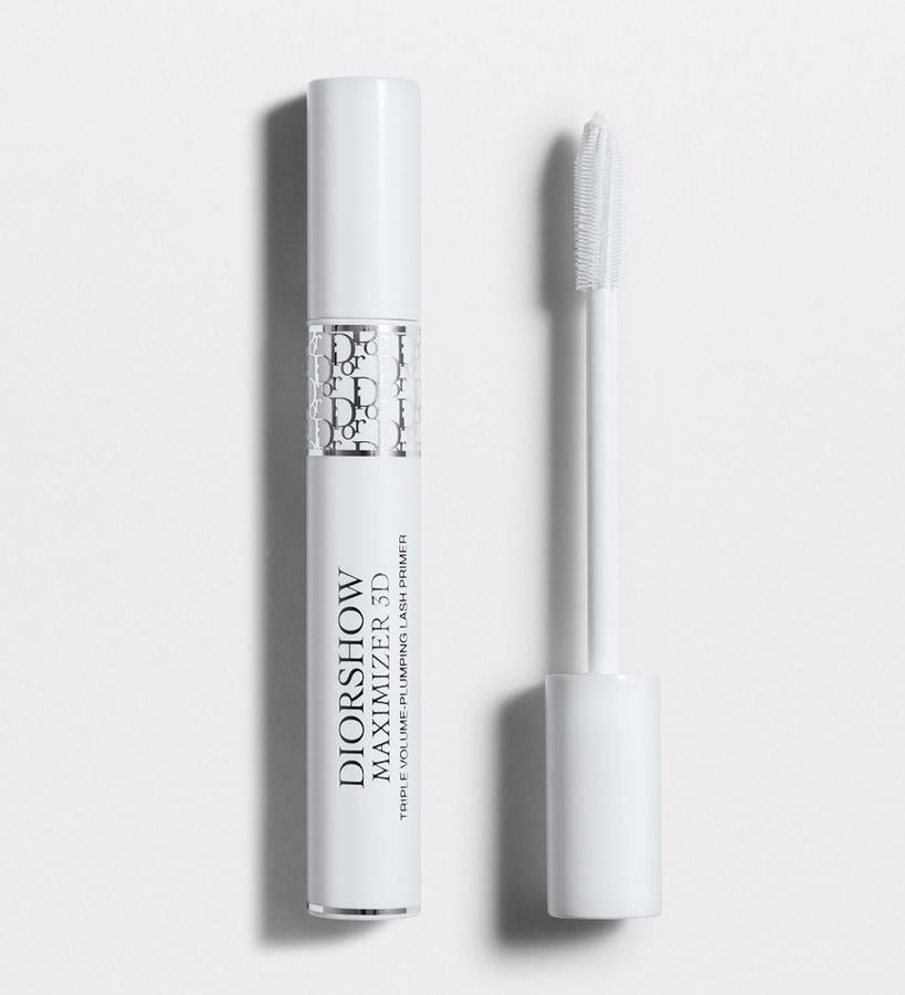 Aumenta el grosor, el volumen y la curvatura de las pestañas con su concentrado aceite-suero revitalizante y con el complejo 'Pure White’ actúa como un revelador del color y de la intensidad que realza las pestañas aplicación tras aplicación. (36 €).