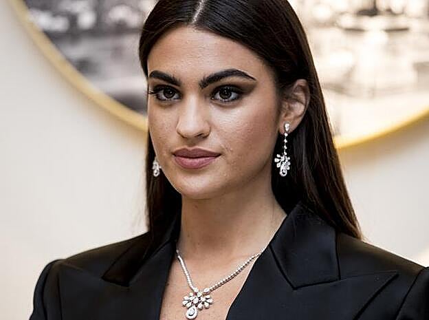 Marta Lozano sorprendía con este look de smokey eyes súper rasgado.