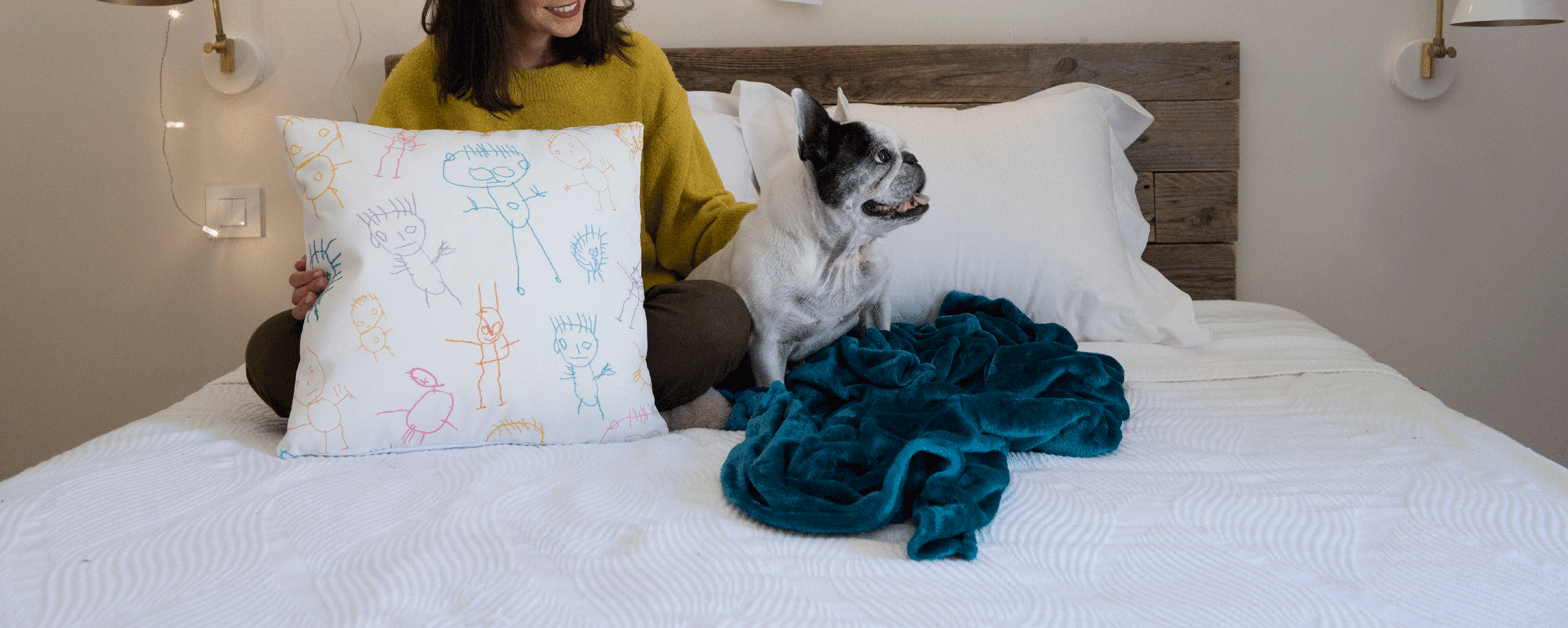 Si uno de sus sueños es tener un cojín personalizado, pero nunca consigue el resultado que quiere, aún viendo incontables tutoriales en Internet, le hará mucha ilusión que le regales uno. De Hofmann, (19,95 euros).