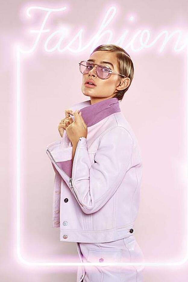 Campaña de la colección Jellyfish de Mó que protagoniza laura Escanes.