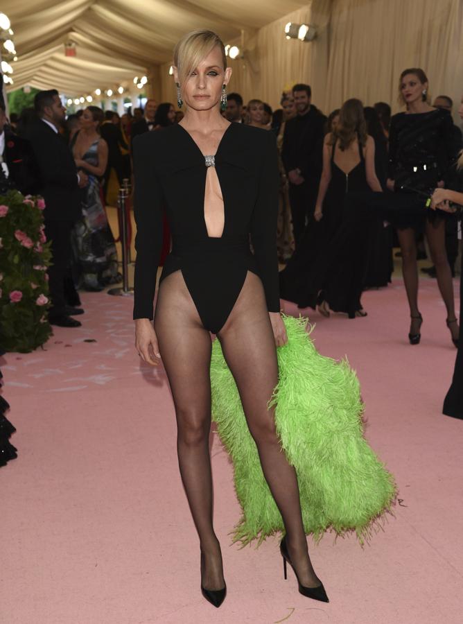 Fotos: Los looks más impresionantes de la Gala MET 2019