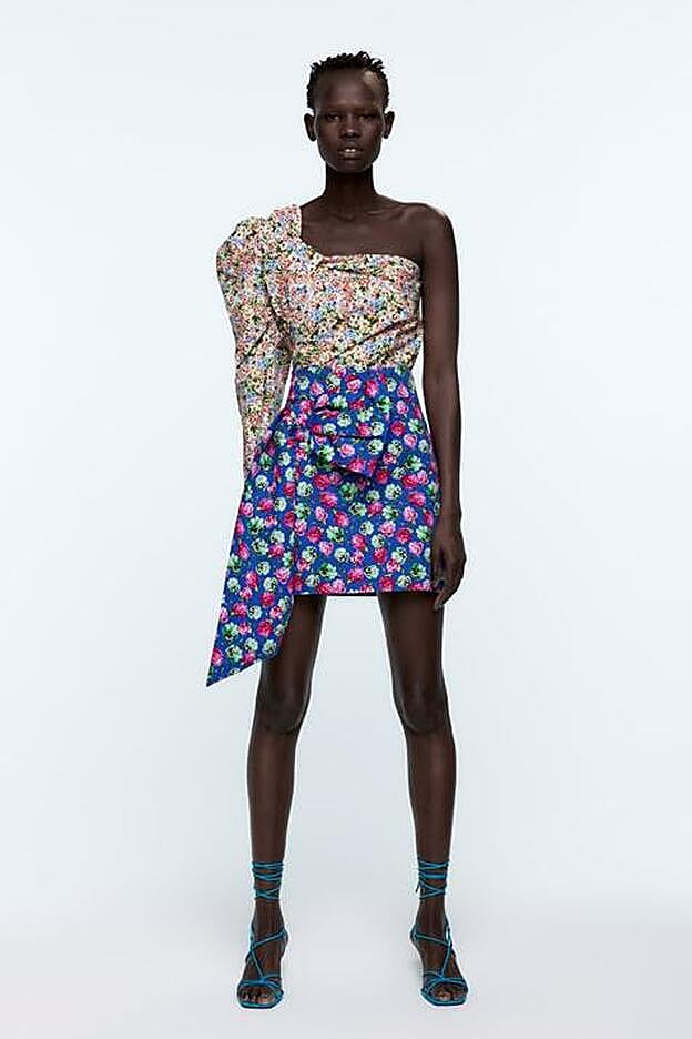 Una combinación genial de estampados de Zara.