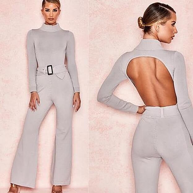 Conjunto de pantalón gris de punto fino (72 euros) con bodysuit a juego de punto fino y con espalda abierta (58 euros).