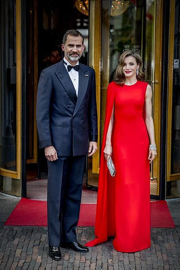 Galería. Pincha en la foto para ver las 'royals' que han copiado alguna vez el look a la Reina Letizia