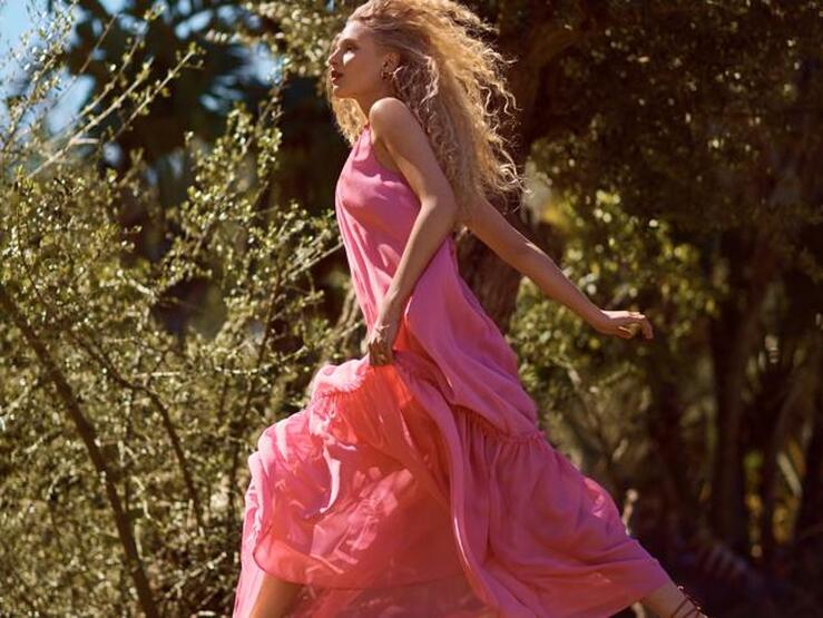 Fotos: ¡Corre a por ellos! Estos son los 10 vestidos de verano más vendidos de Mango