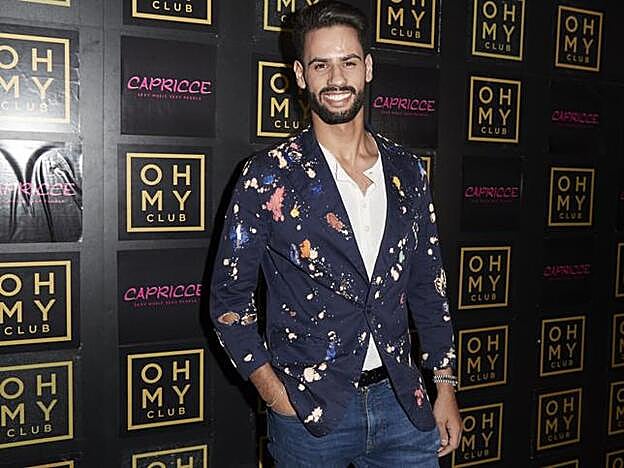 Asraf Beno, el novio de Chabelita, se pasa a la industria musical, donde sacará su nuevo 'single'.