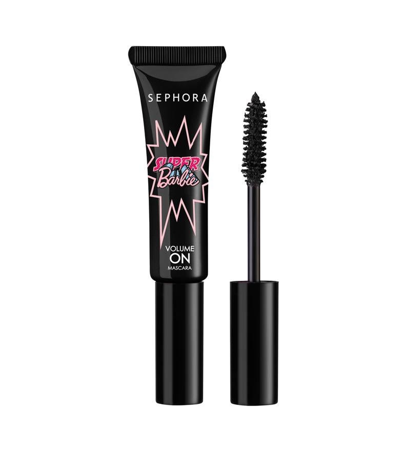 El pincel y su fórmula fluida promete un volumen increíble.  Mascara Volume On!  (8,99 €).
