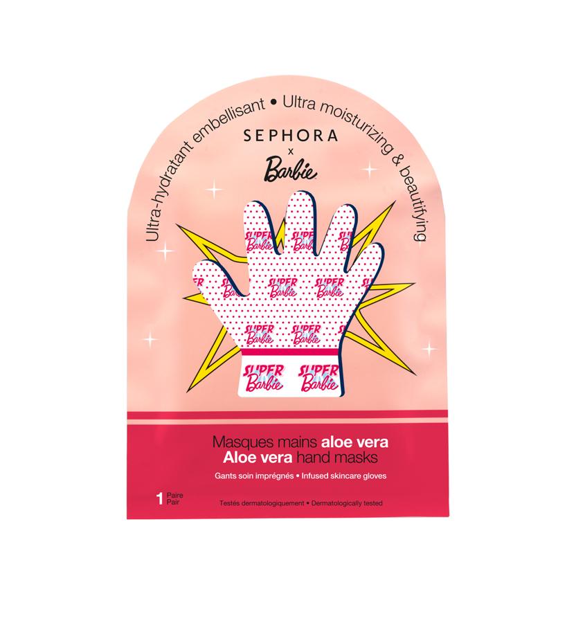 La fórmula de estos guantes de cuidado enriquecidos con aloe vera hidrata y embellece las manos tras 15 minutos de actuación.  Mascarilla de manos  (3,99 €).