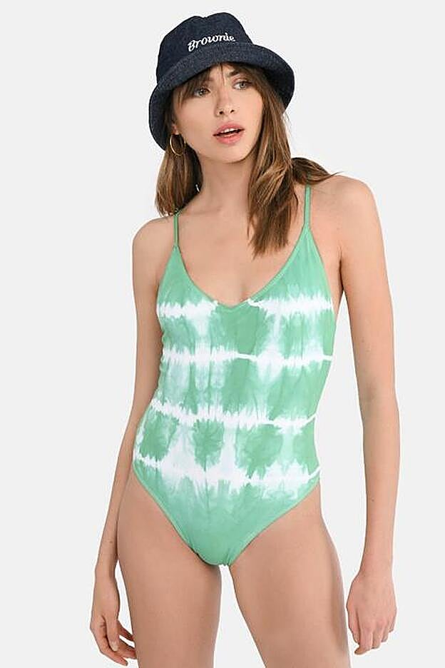 Parte delantera bañador tie dye de Brownie.