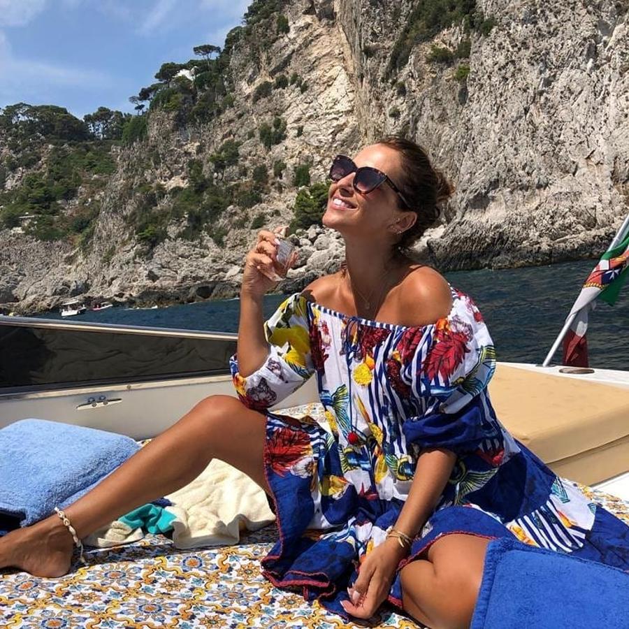 Con este vestido estampado, Paula Echevarría se despidió de su viaje de verano por Italia.