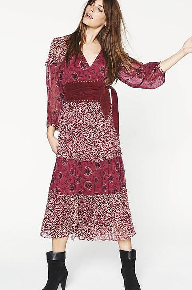 Vestido modelo Gypsie de Ba&sh, cuesta 330 euros en la nueva colección de la firma.