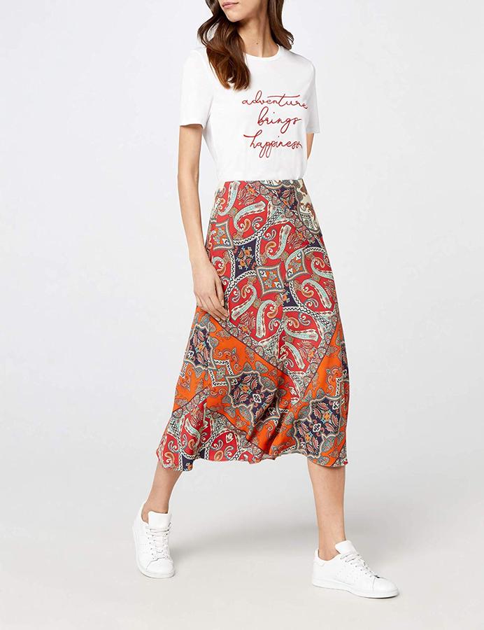 Esta falda midi con estampado pañuelo de Find pasa de 35 a 25 euros durante las  ofertas del Amazon Prime Day 2019 .