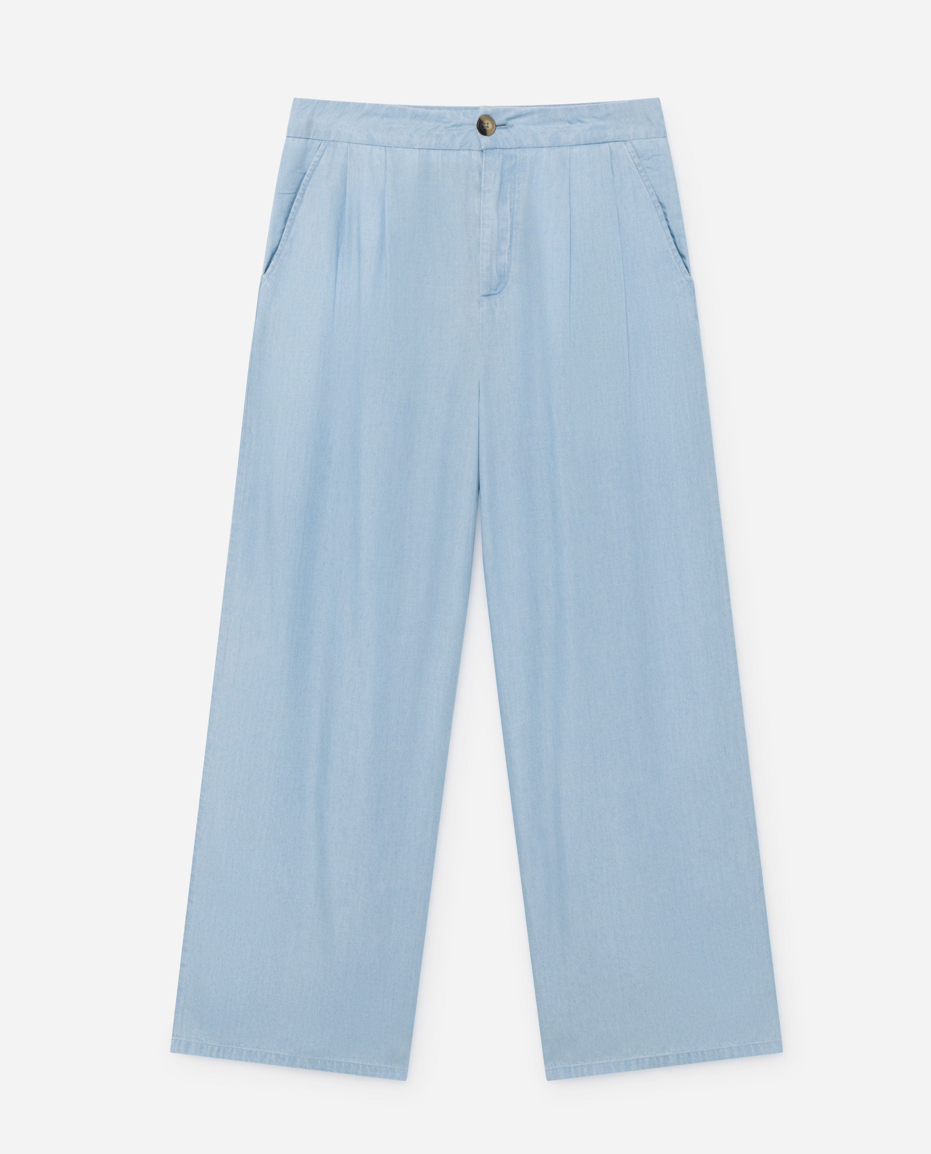 Pantalón ligero denim. (19,99 euros).
