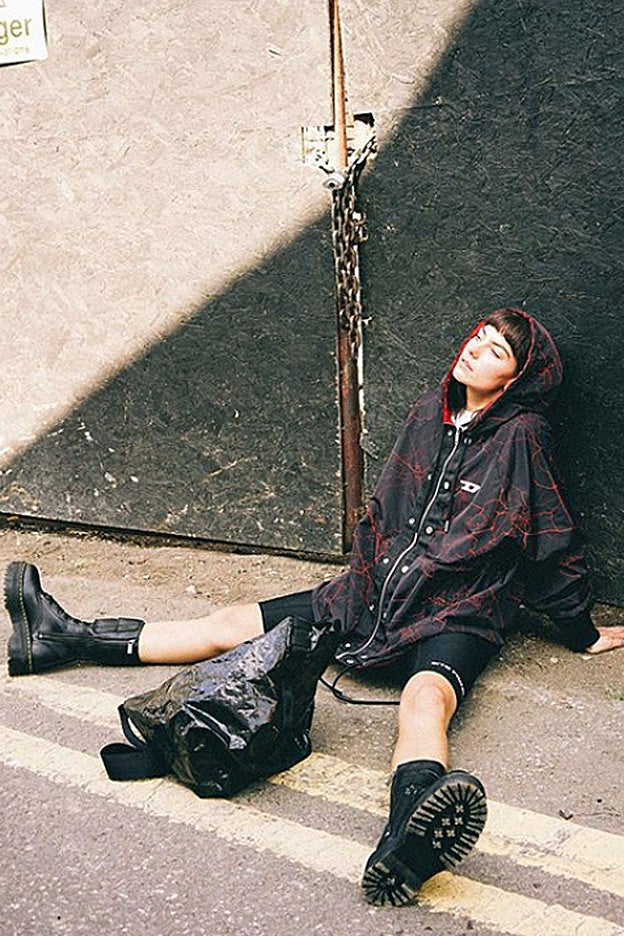 El anorak de Diesel dedicada a La casa de papel también va a ser un superventas seguro.